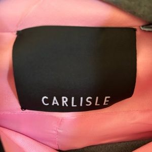 Color is either hot pink or light pink